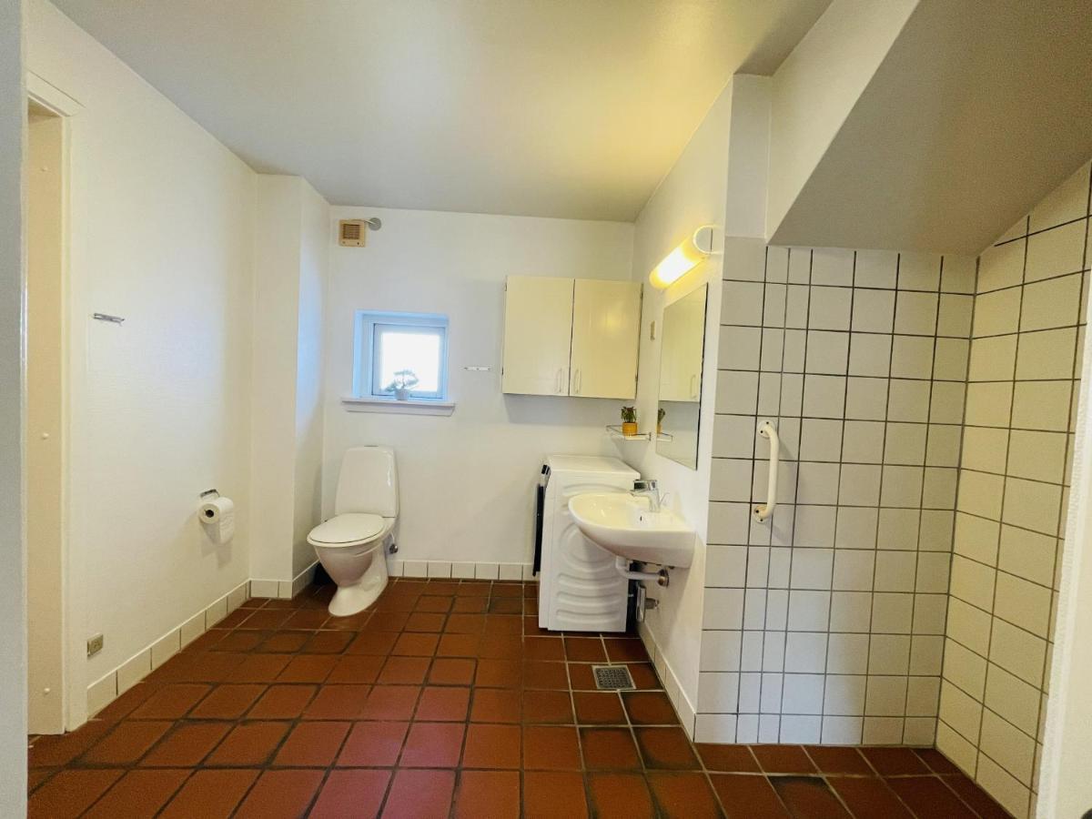 Aday - Central Terrace Apartment In Hjorring ภายนอก รูปภาพ