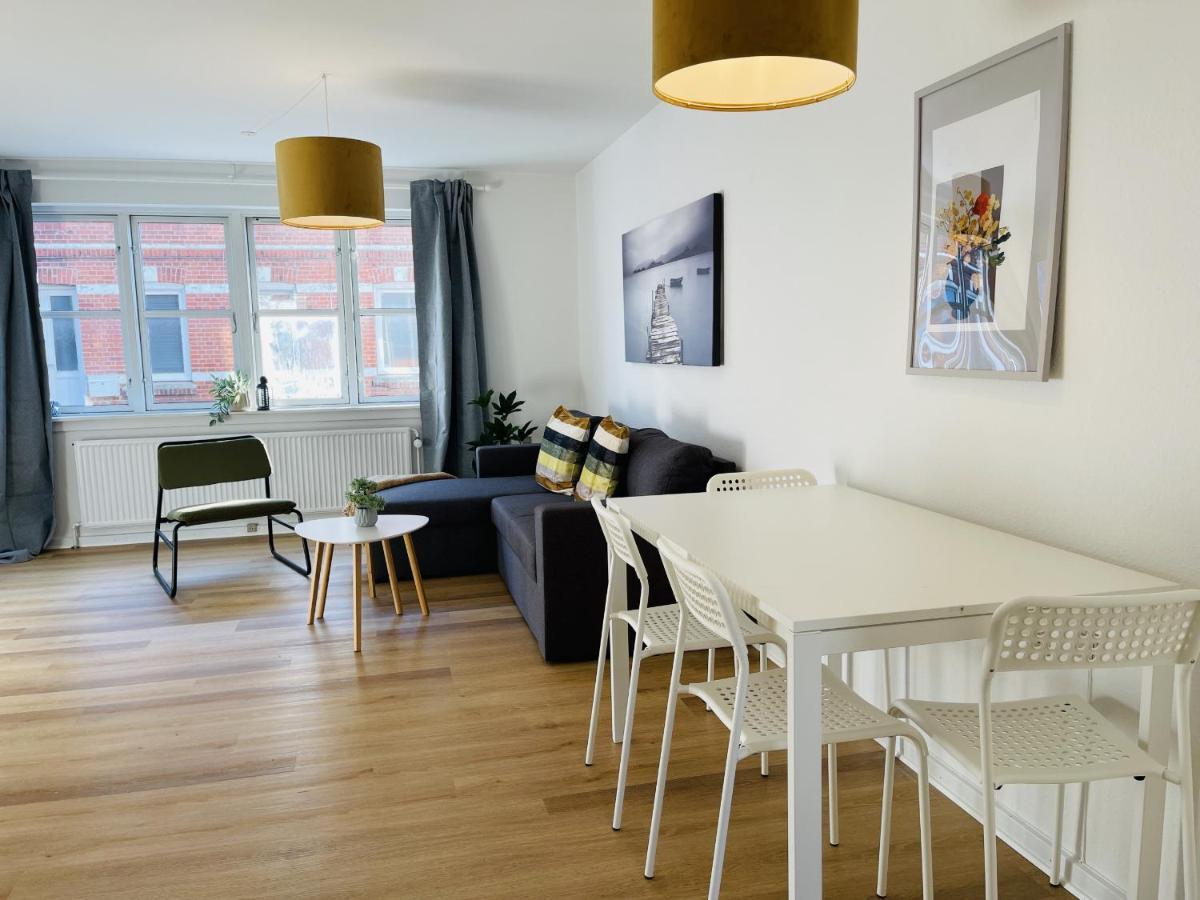 Aday - Central Terrace Apartment In Hjorring ภายนอก รูปภาพ